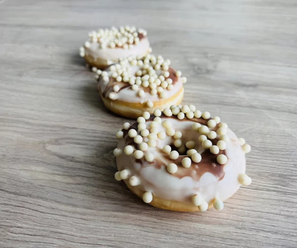 Donut CRISPY PEARLS